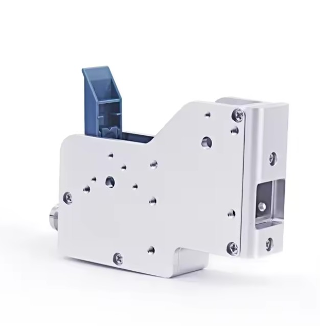 Cabeça de impressão ST-210S-H1 no suporte com cartucho de tinta instalado